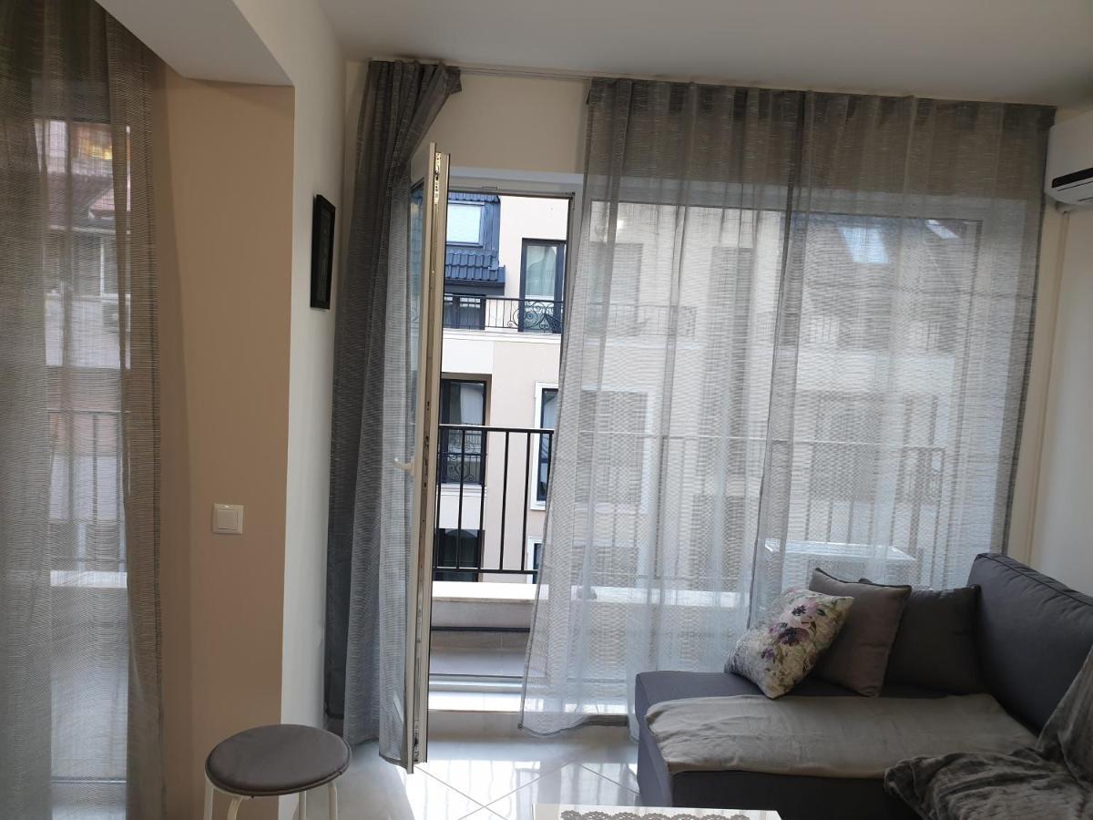 New The Twins Varna Two-Bedroom, Apt 5 At 15 Tsani Ginchev Street, Floor 3 Ngoại thất bức ảnh