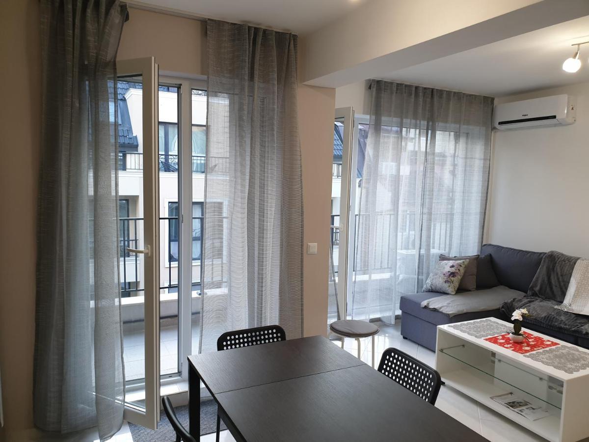 New The Twins Varna Two-Bedroom, Apt 5 At 15 Tsani Ginchev Street, Floor 3 Ngoại thất bức ảnh