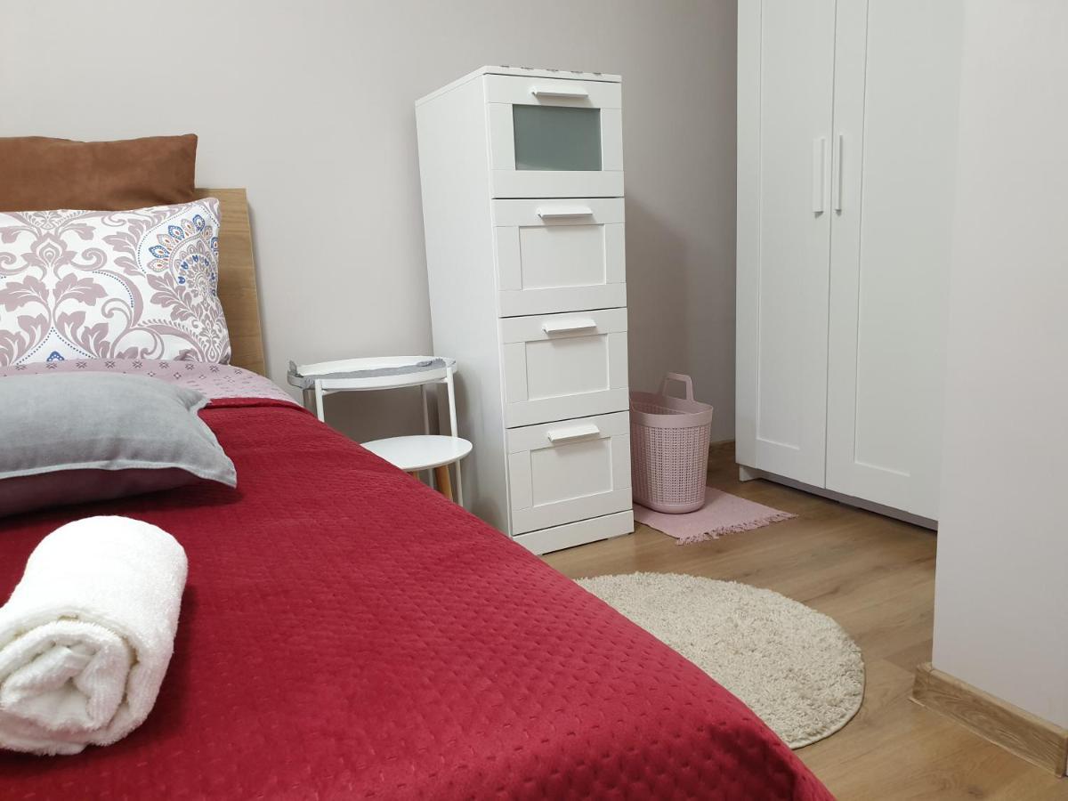 New The Twins Varna Two-Bedroom, Apt 5 At 15 Tsani Ginchev Street, Floor 3 Ngoại thất bức ảnh